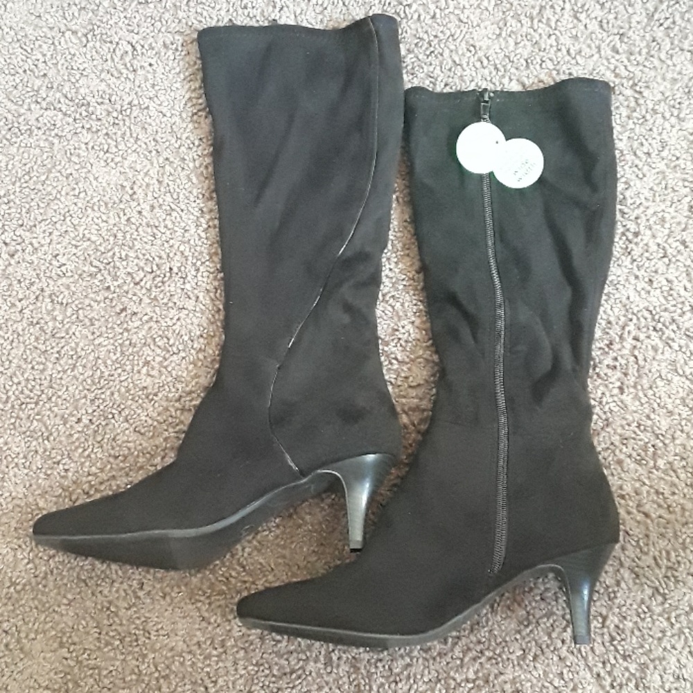 High heel boots